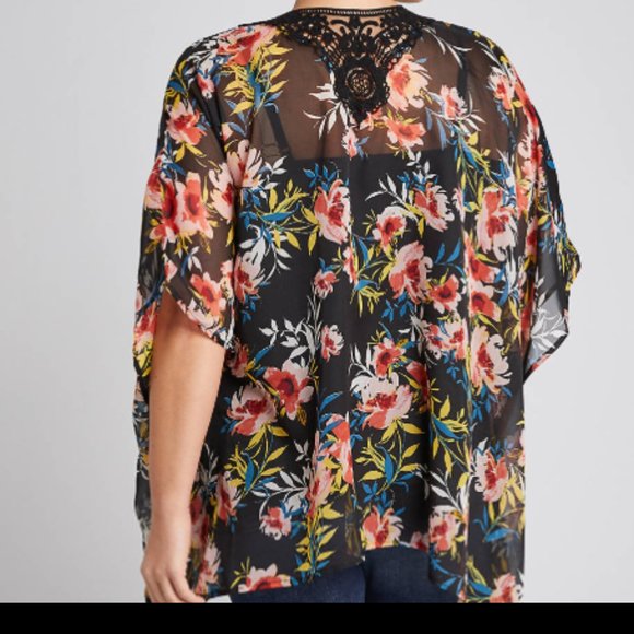 Lane Bryant Plus Size Crochet Overpiece Kimono - Picture 2 of 8
